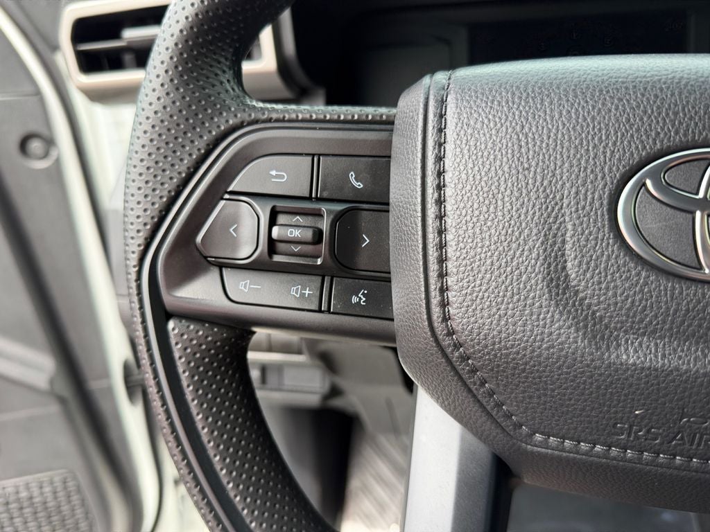 2025 Toyota Tacoma SR