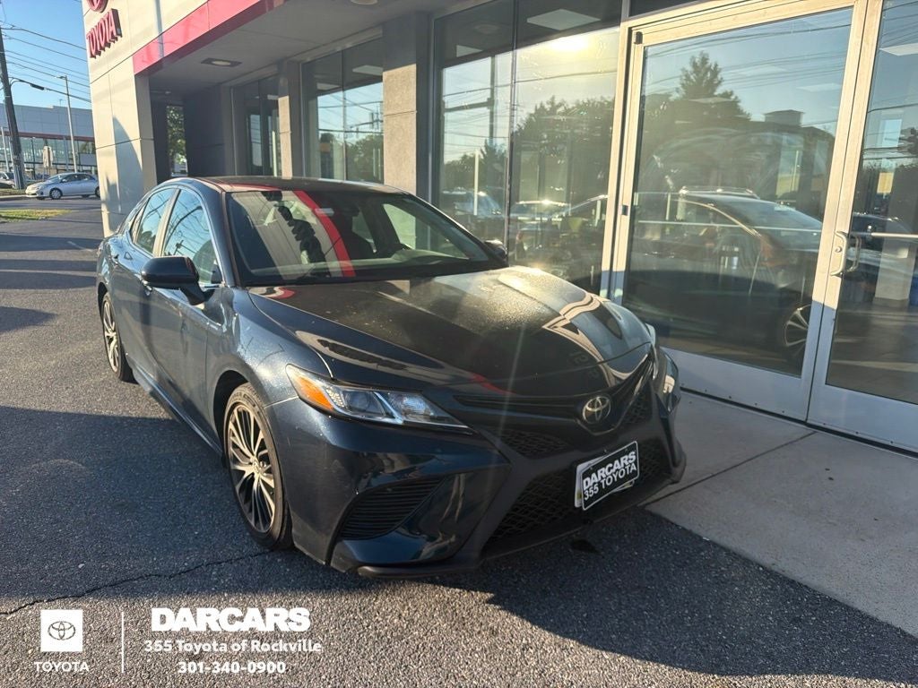2019 Toyota Camry SE