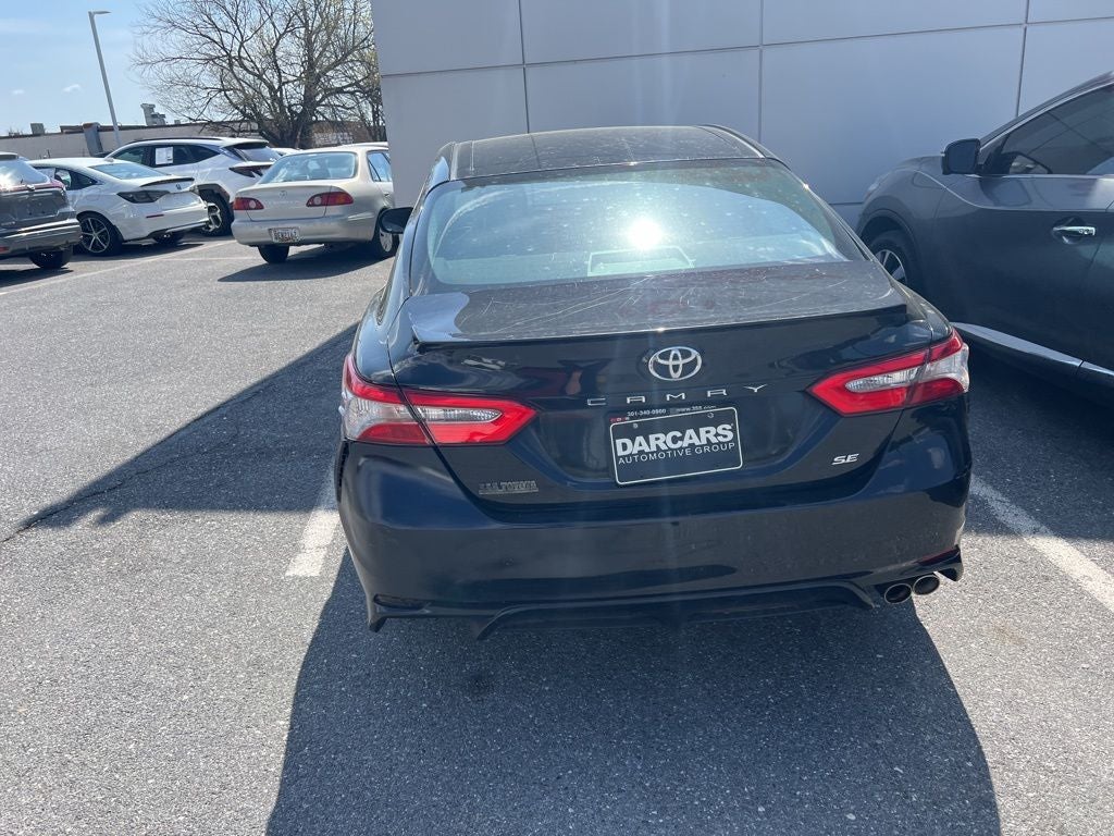 2018 Toyota Camry SE