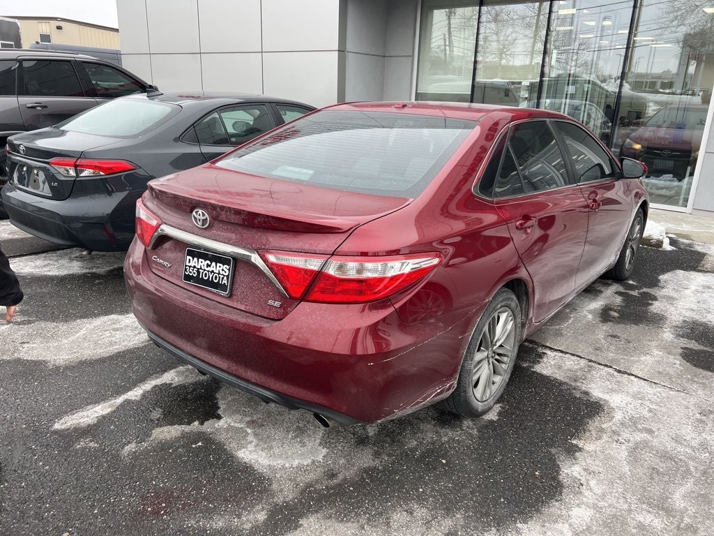 2016 Toyota Camry SE