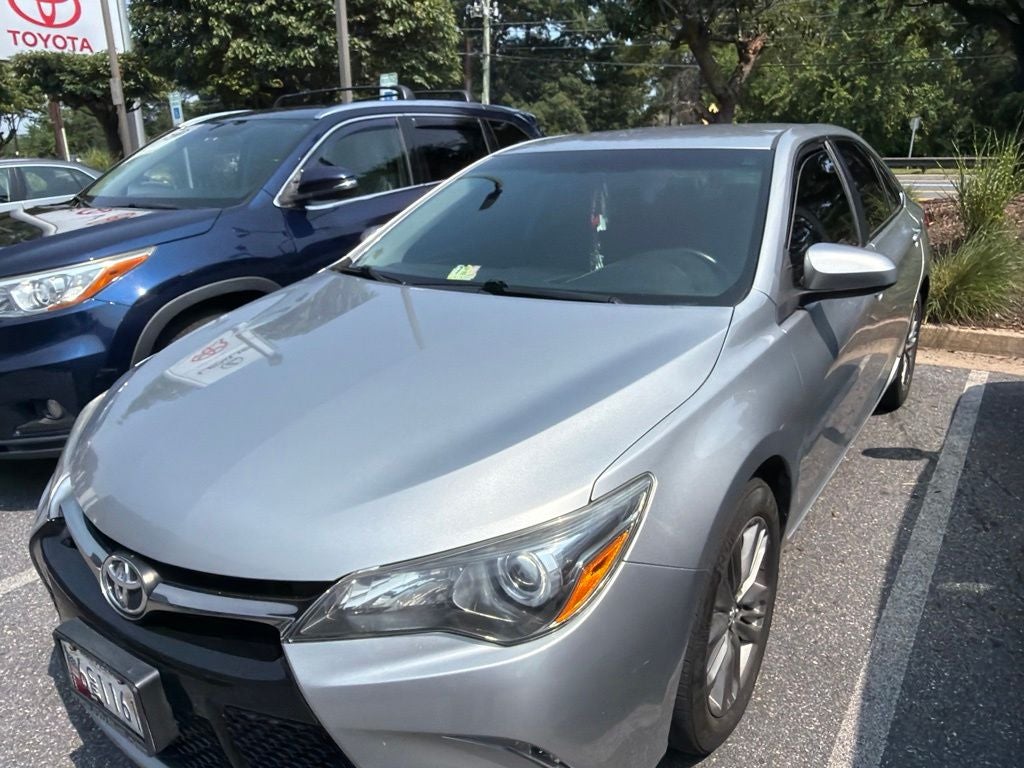 2016 Toyota Camry SE