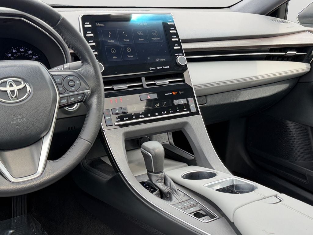 2019 Toyota Avalon XLE