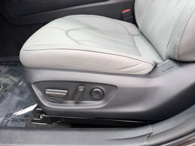 2019 Toyota Avalon XLE