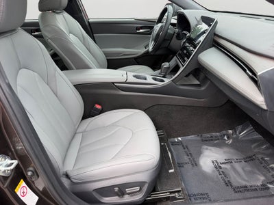 2019 Toyota Avalon XLE