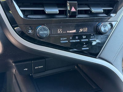 2022 Toyota Camry LE