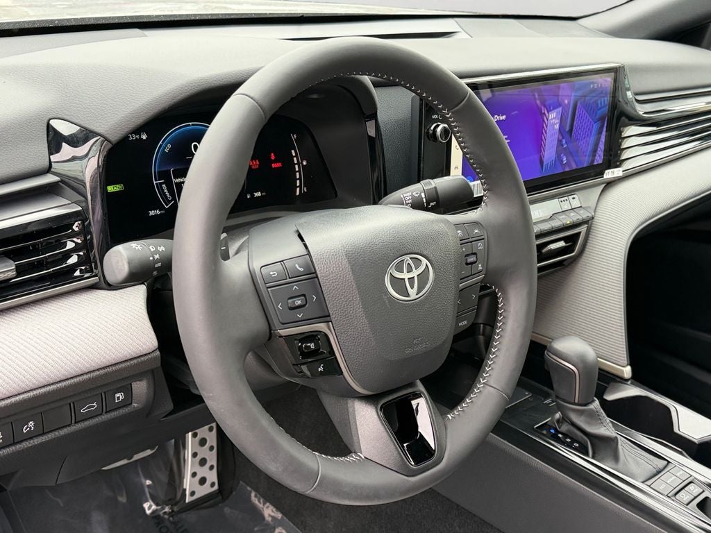 2025 Toyota Camry SE Low Miles