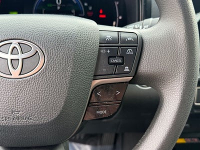 2025 Toyota Camry LE