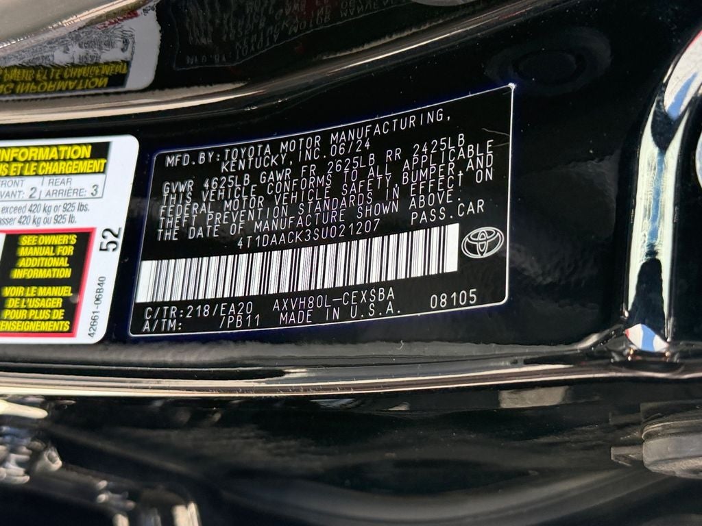 2025 Toyota Camry SE
