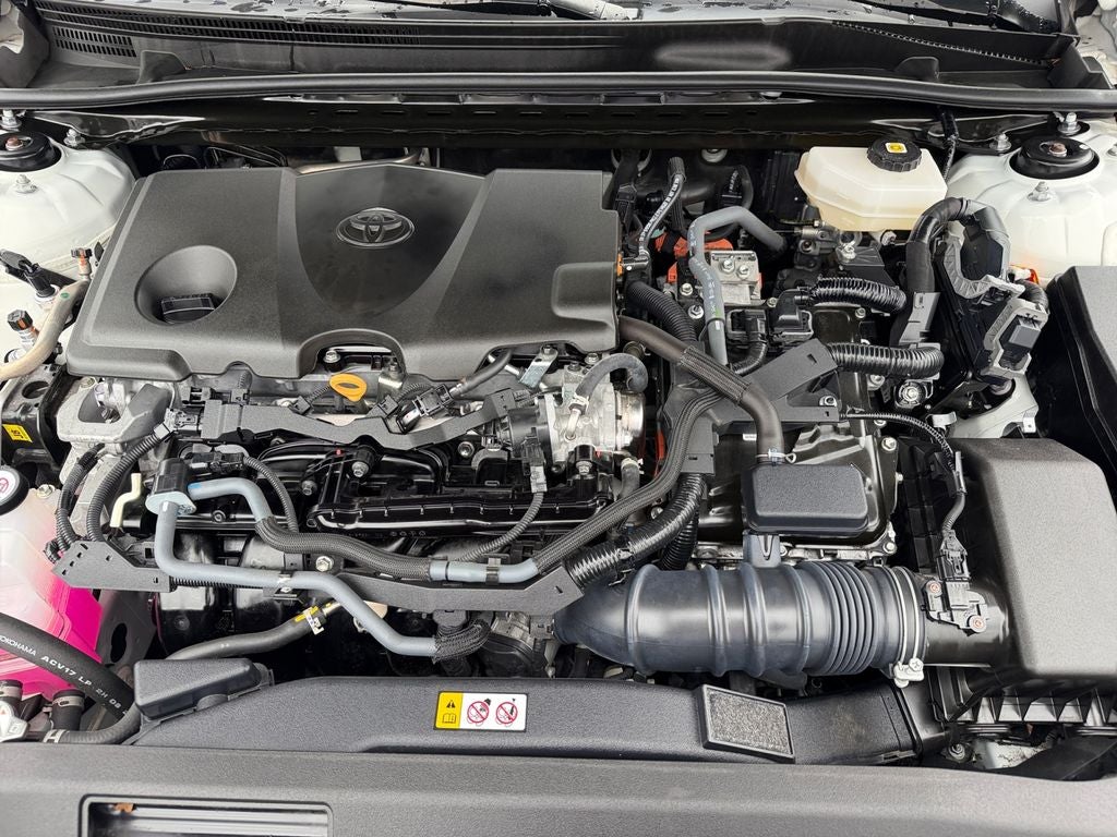 2025 Toyota Camry LE - Photo 29