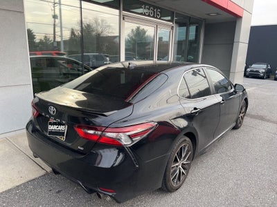 2022 Toyota Camry SE