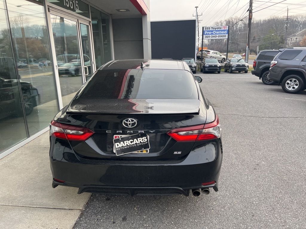 2022 Toyota Camry SE