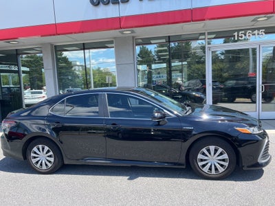 2021 Toyota Camry Hybrid LE