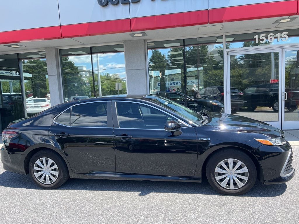 2021 Toyota Camry Hybrid LE