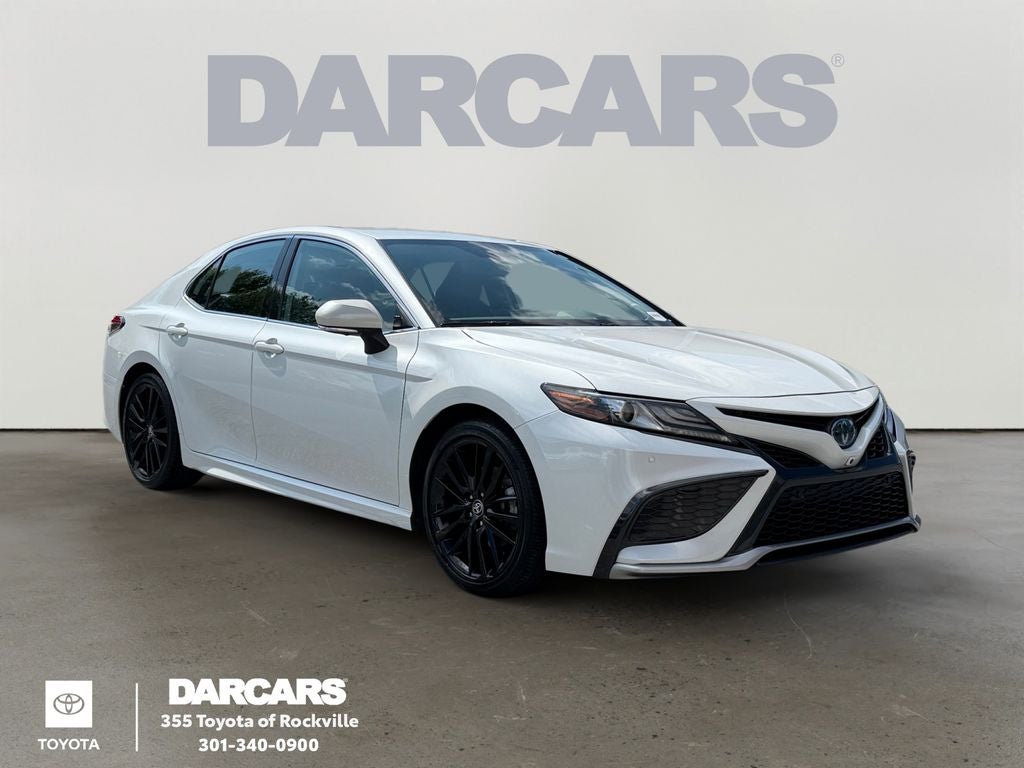 2022 Toyota Camry Hybrid XSE