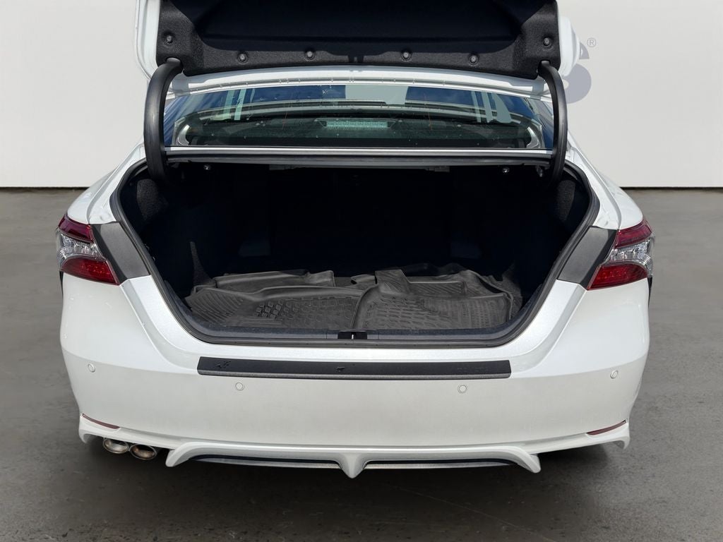 2022 Toyota Camry Hybrid XSE
