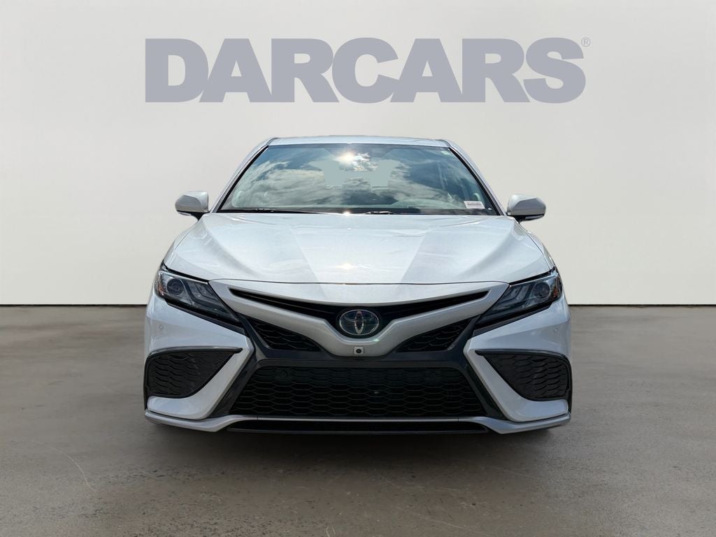 2022 Toyota Camry Hybrid XSE