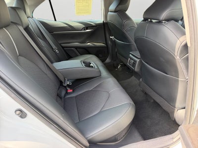 2022 Toyota Camry Hybrid XSE