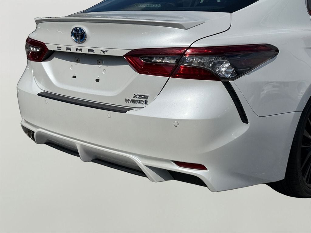 2022 Toyota Camry Hybrid XSE