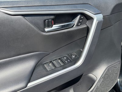 2025 Toyota RAV4 Hybrid XLE Premium