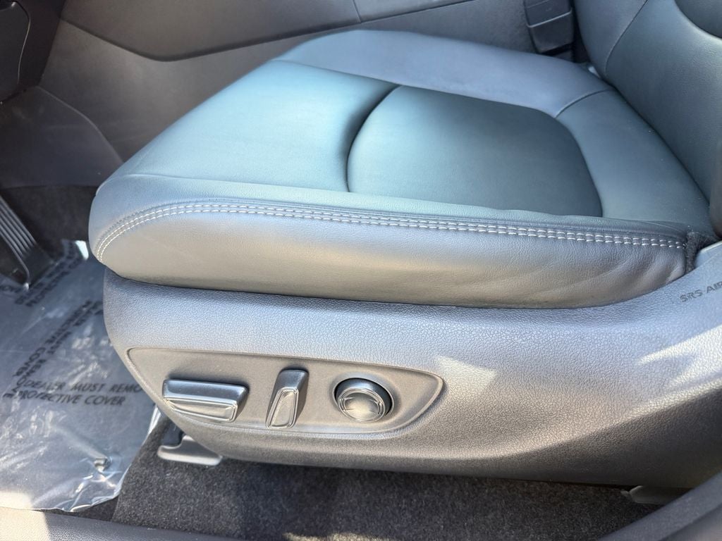 2025 Toyota RAV4 Hybrid XLE Premium