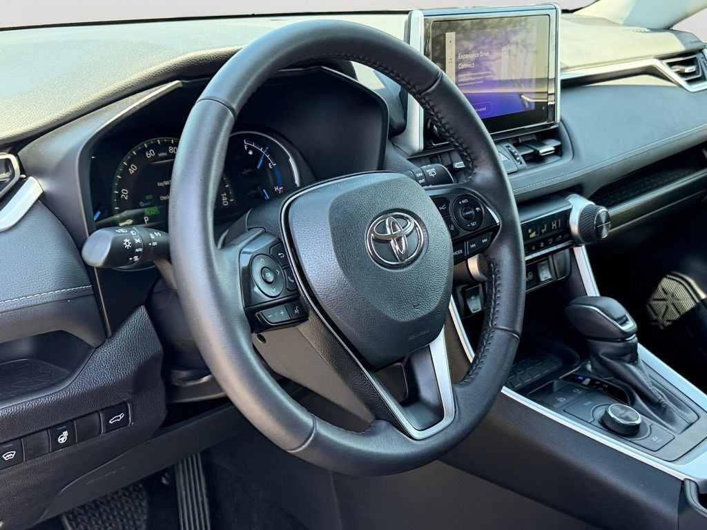 2025 Toyota RAV4 Hybrid XLE Premium