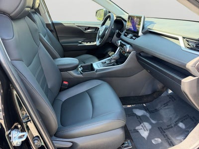 2025 Toyota RAV4 Hybrid XLE Premium