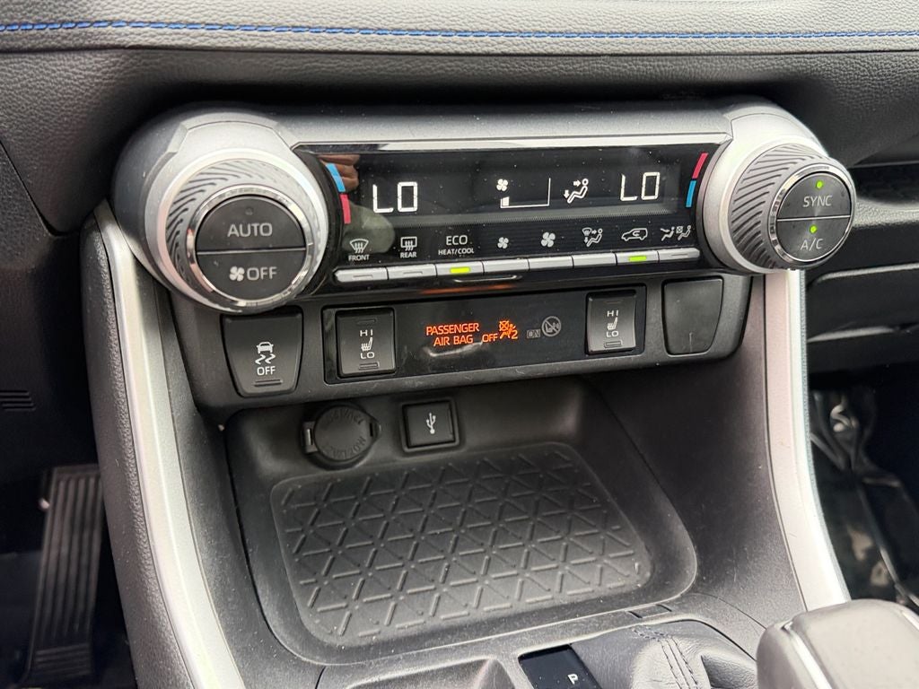 2021 Toyota RAV4 Hybrid XSE