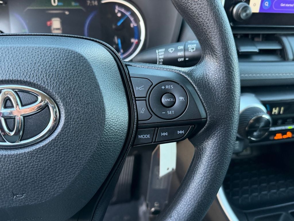2024 Toyota RAV4 Hybrid LE