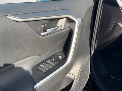 2025 Toyota RAV4 Hybrid XLE Lowest Miles