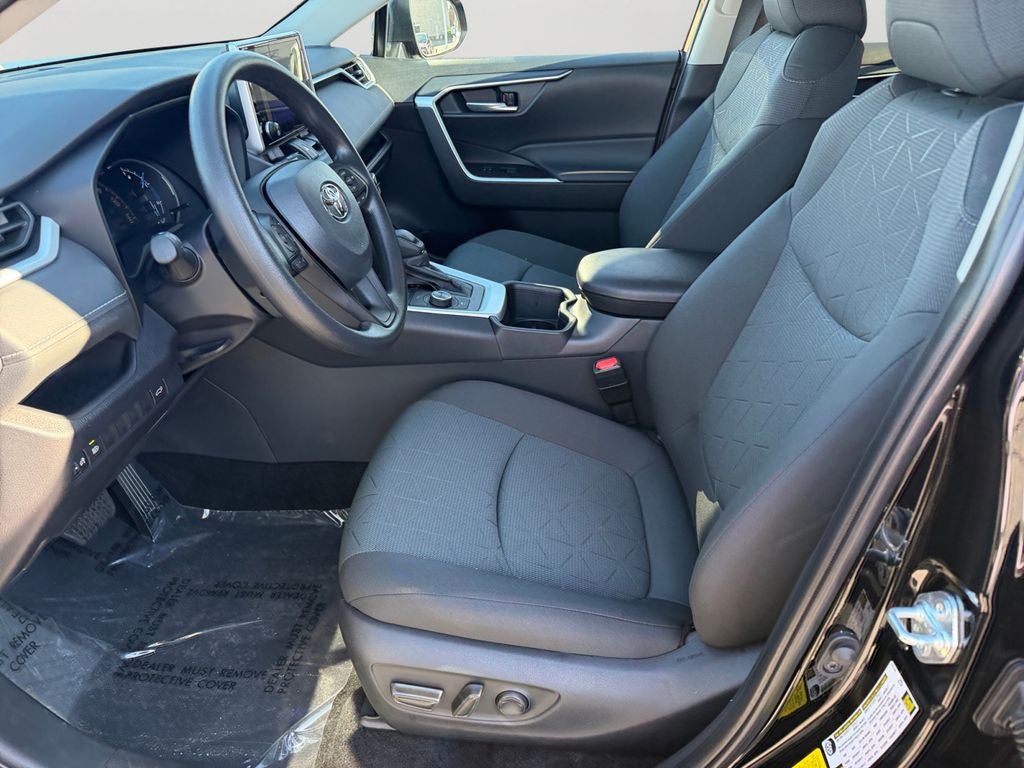 2025 Toyota RAV4 Hybrid XLE Lowest Miles