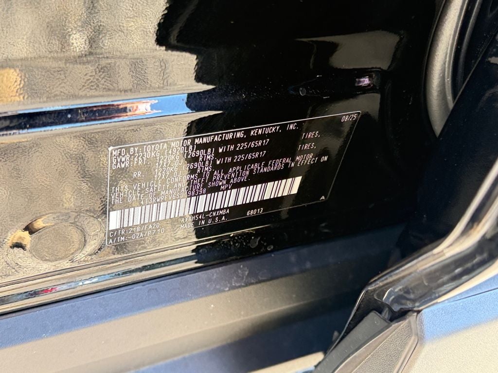 2025 Toyota RAV4 Hybrid XLE Lowest Miles