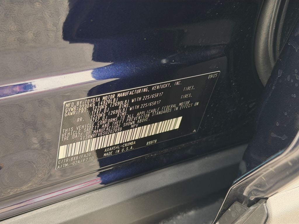 2025 Toyota RAV4 Hybrid XLE