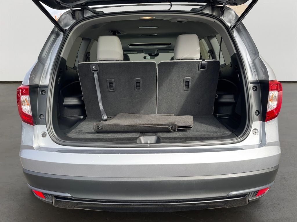 2022 Honda Pilot Special Edition Only Driven 5,000 miles per year