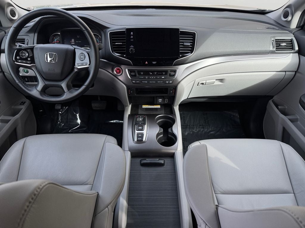 2022 Honda Pilot Special Edition Only Driven 5,000 miles per year