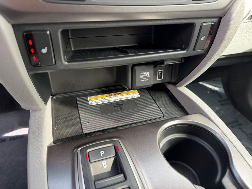 2022 Honda Pilot Special Edition Only Driven 5,000 miles per year