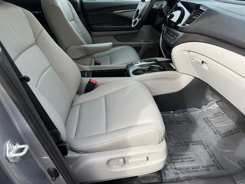 2022 Honda Pilot Special Edition Only Driven 5,000 miles per year