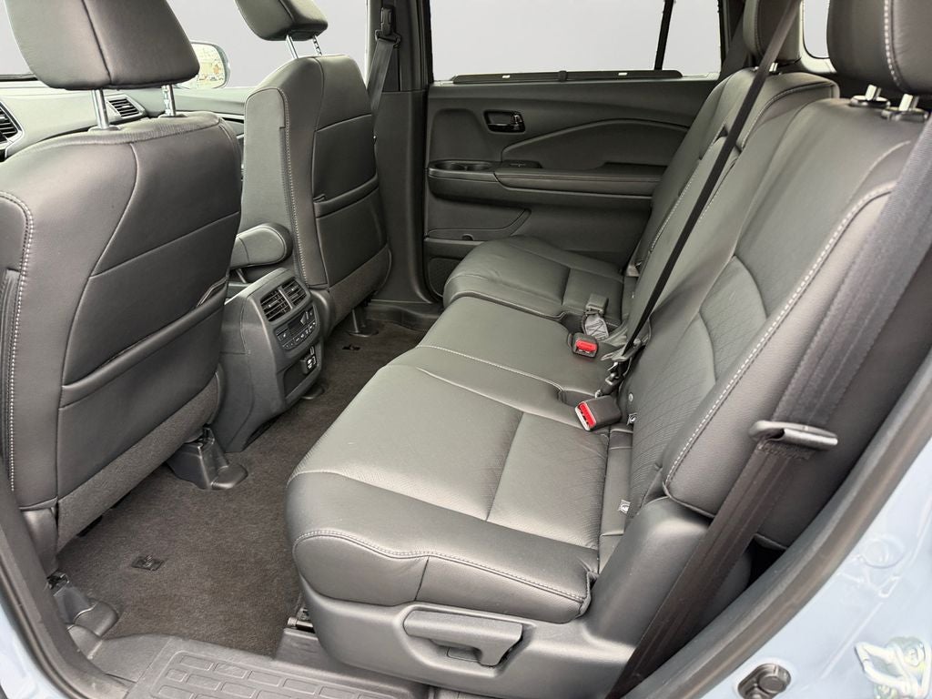 2023 Honda Passport Elite