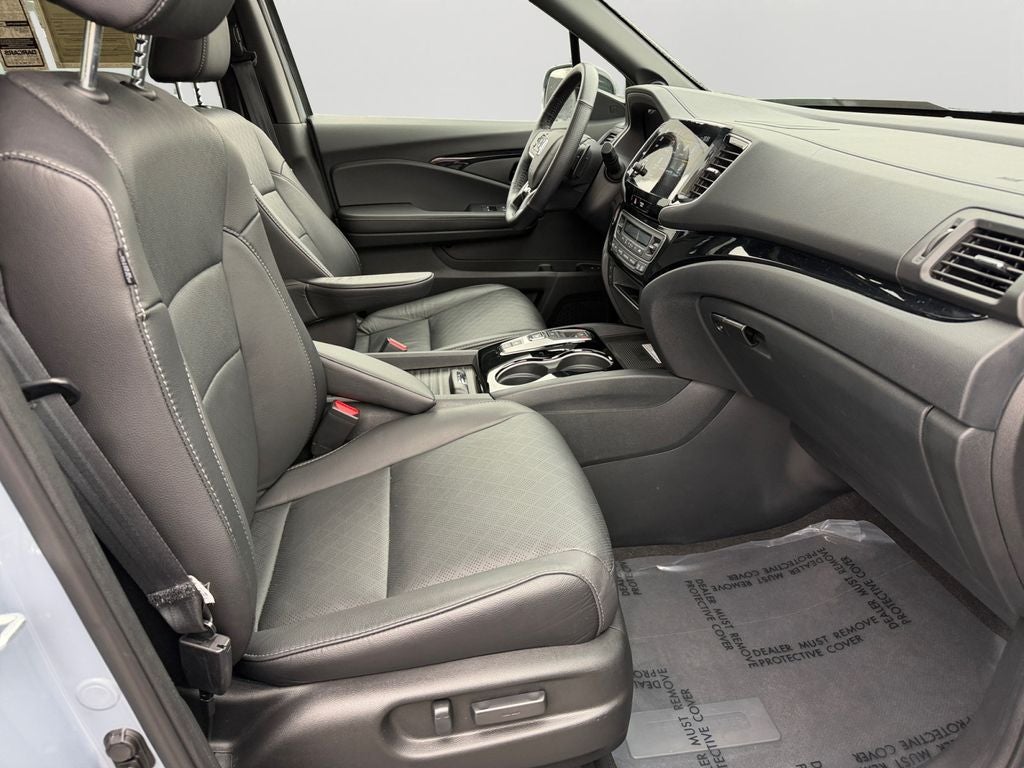 2023 Honda Passport Elite