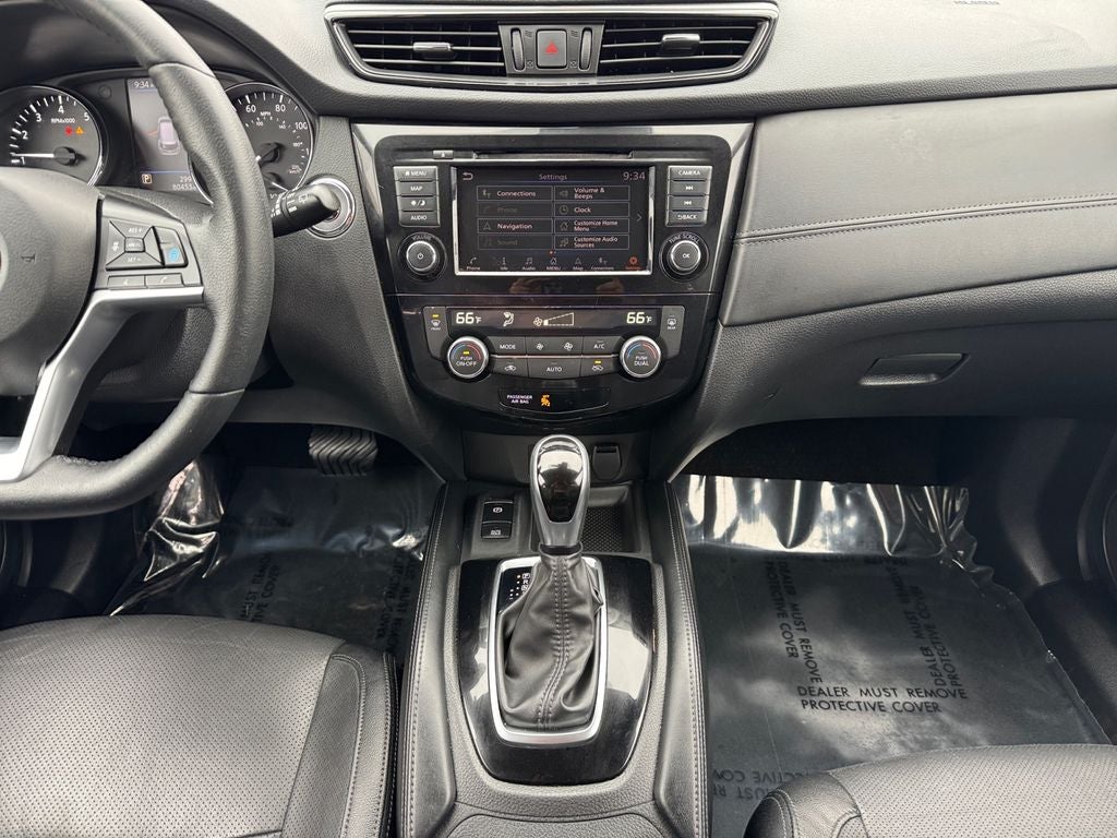 2020 Nissan Rogue SL