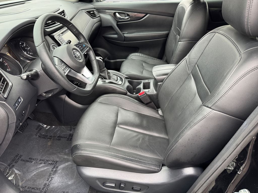 2020 Nissan Rogue SL