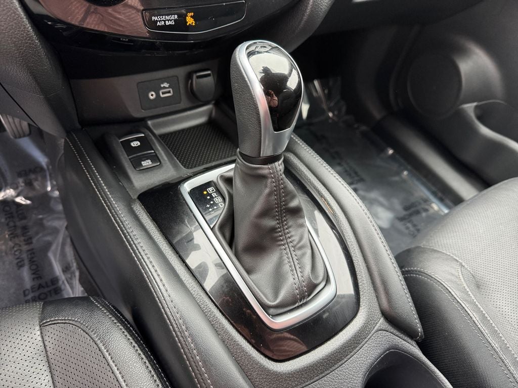 2020 Nissan Rogue SL