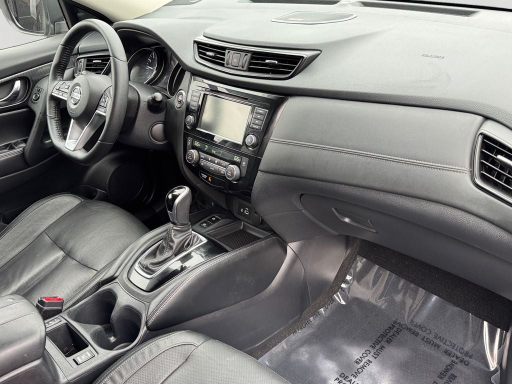 2020 Nissan Rogue SL