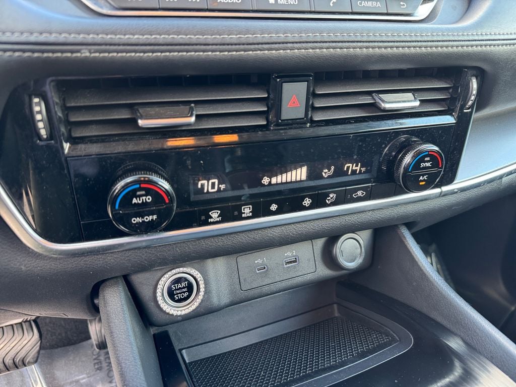 2022 Nissan Rogue SV