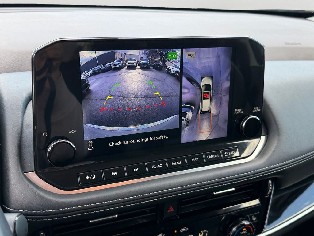 2023 Nissan Rogue SL