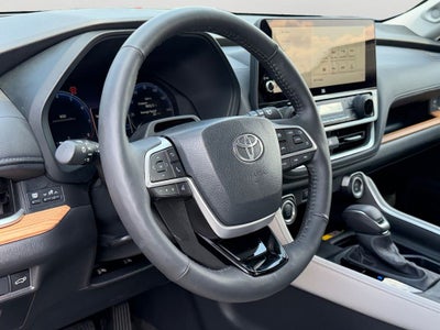 2024 Toyota Grand Highlander Platinum