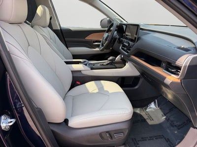 2024 Toyota Grand Highlander Platinum