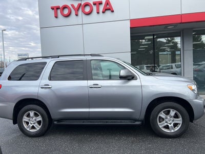 2016 Toyota Sequoia SR5 5.7L
