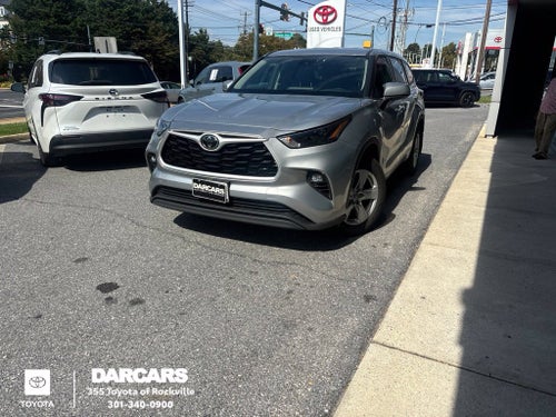 2022 Toyota Highlander LE