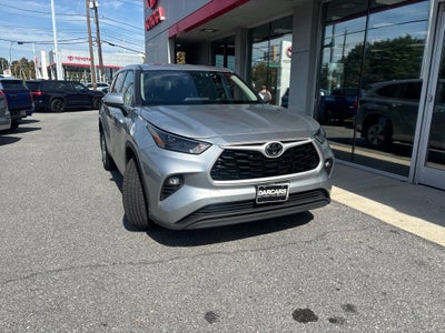 2022 Toyota Highlander LE