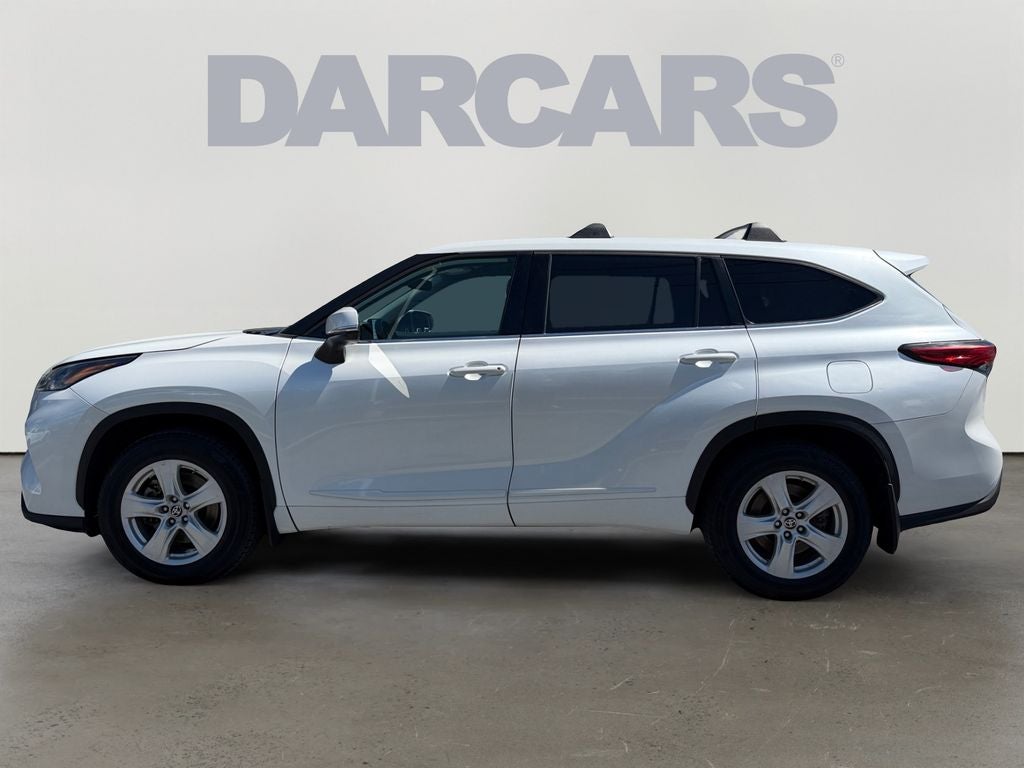 2022 Toyota Highlander LE